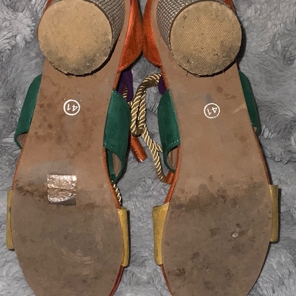 Colorful Strappy Block Heel Sandals - Picture 6 of 6